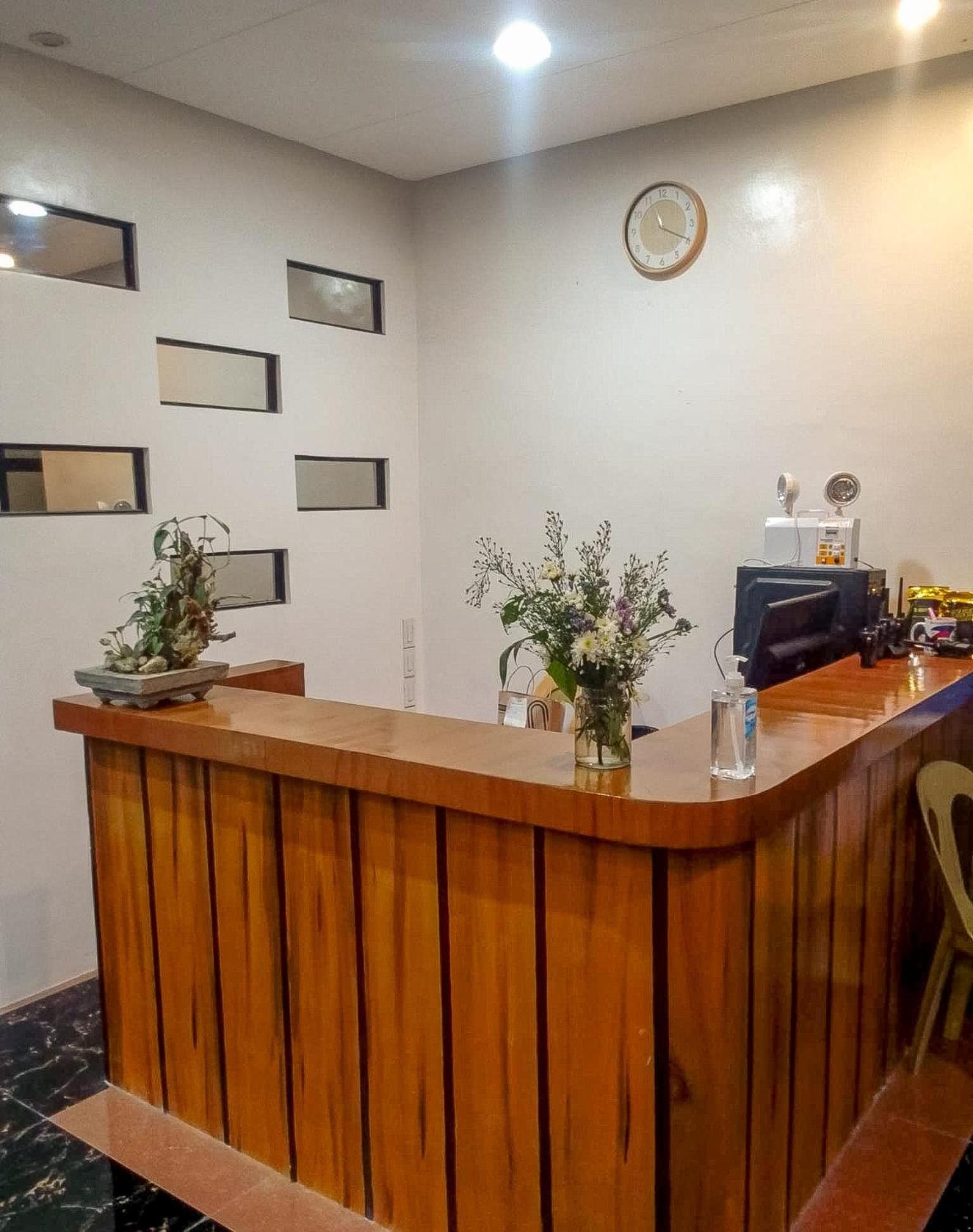 Majestique Hotel Albay Bicol Guinobatan Buitenkant foto